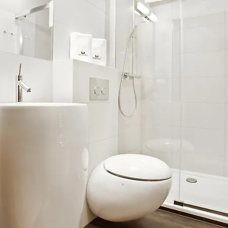 アパートホテル Rezydencja Sunny Hill 4*