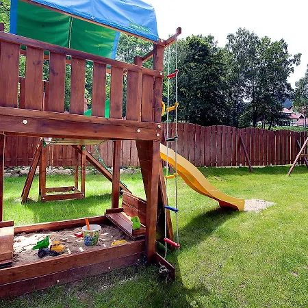 Rezydencja Sunny Hill アパートホテル